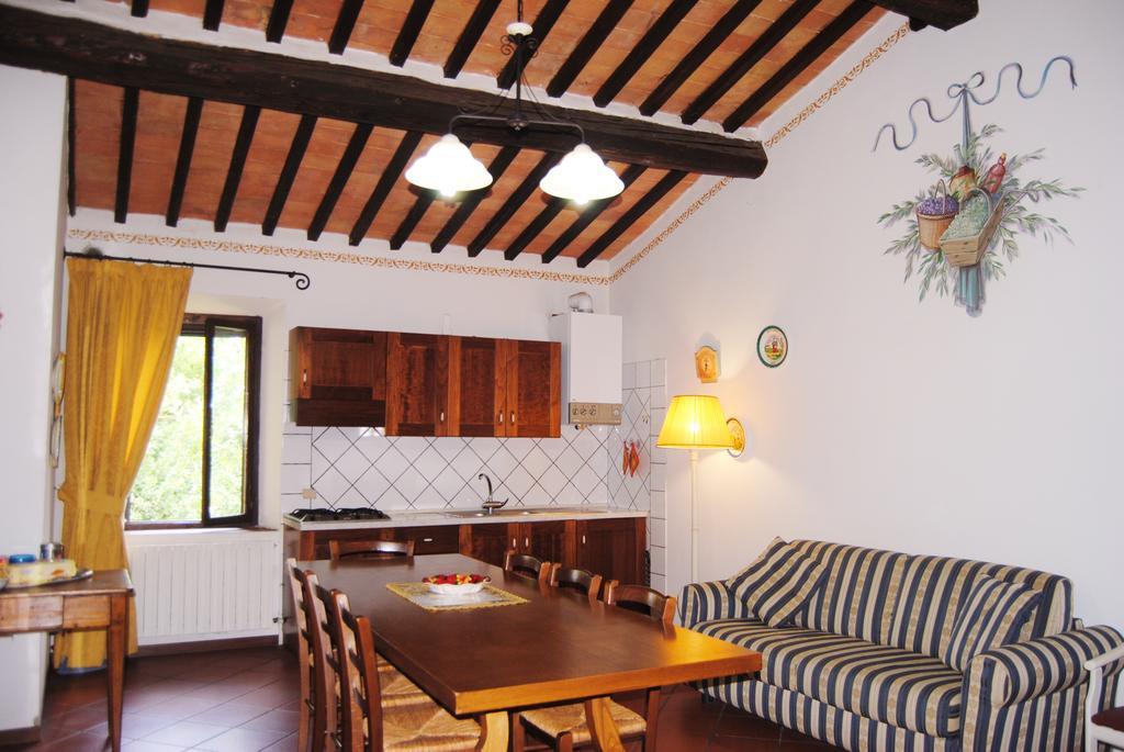 Il Colombaio, Siena -Appartamenti E Camere- Isola d'Arbia Luaran gambar