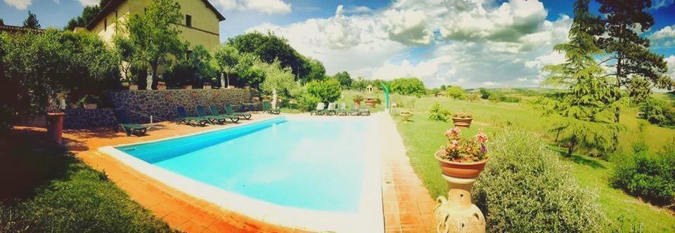 Il Colombaio, Siena -Appartamenti E Camere- Isola d'Arbia Luaran gambar