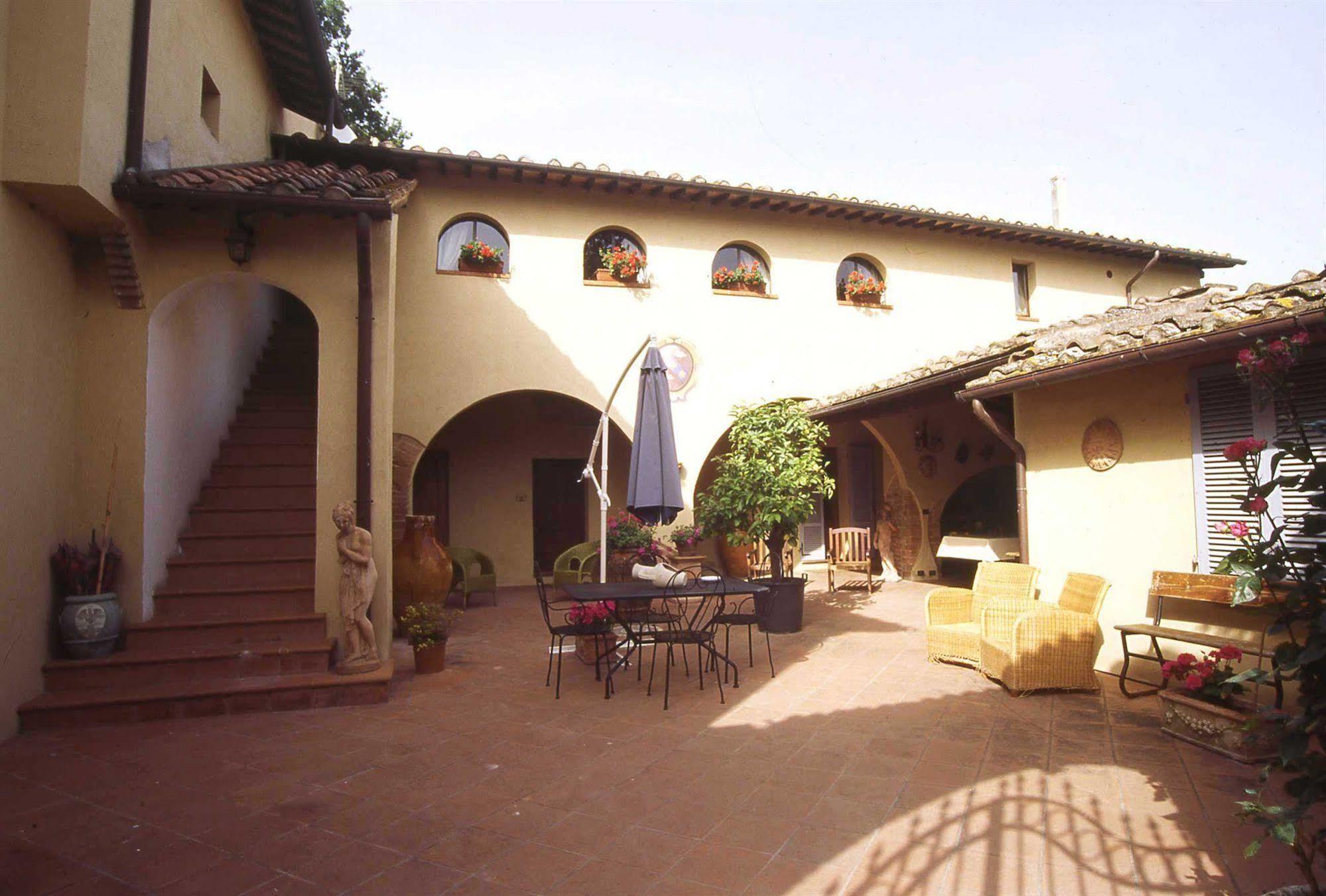 Il Colombaio, Siena -Appartamenti E Camere- Isola d'Arbia Luaran gambar